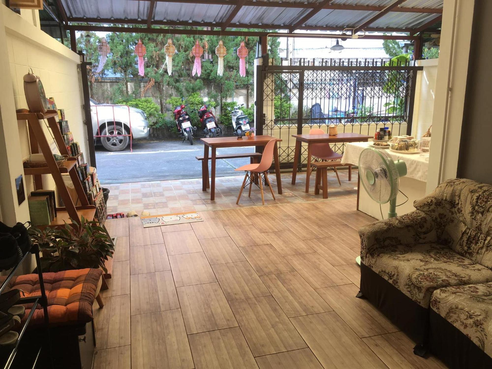 Wayside Guesthouse Chiang Mai Exterior foto